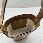 Fortok Miu Miu 24SS Bucket Bag Brown 16x10x24cm - 4