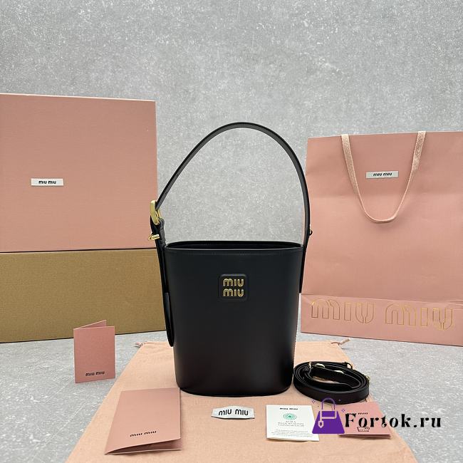 Fortok Miu Miu 24SS Bucket Bag Black 16x10x24cm - 1