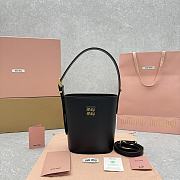 Fortok Miu Miu 24SS Bucket Bag Black 16x10x24cm - 1