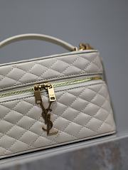 Fortok Saint Laurent White Gaby Mini Quilted Leather Vanity Bag 766731 18x11x6.5cm - 4