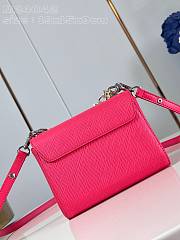Fortok Louis Vuitton Twist PM Bloom Bag Pink M24042 19x15x9cm - 3