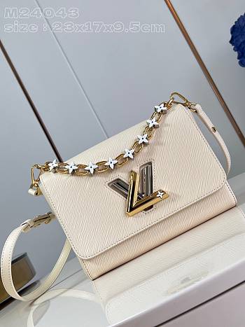 Fortok Louis Vuitton Twist PM Bloom Bag Cream M24042 19x15x9cm
