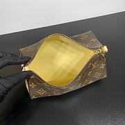 Fortok Louis Vuitton Bloom Pouch Banana Yellow M11672 22.5x13x13cm - 3