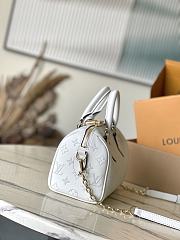 Fortok Louis Vuitton Speedy Bandoulière 20 Monogram Pattern Bag White M11276 20.5x13.5x12cm   - 4