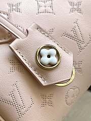 Fortok Louis Vuitton Speedy Bandoulière 20 Monogram Pattern Bag Pink M11276 20.5x13.5x12cm - 4