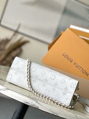 Fortok Louis Vuitton OnTheGo East West Bag White M11274 25x13x10cm  - 4
