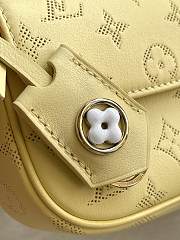 Fortok Louis Vuitton Wallet On Chain lvy Bag Yellow M11299 23.5x12x4.3cm - 5