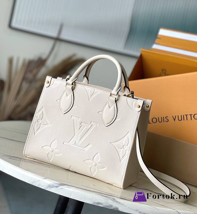 Fortok Louis Vuitton Onthego Bag Cream M46569 25x19x11.5cm - 1