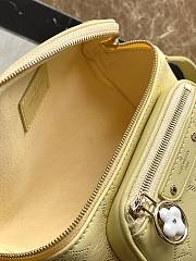 Fortok Louis Vuitton Mini Bumbag Yellow M11300 17x12x9.5cm - 4