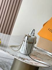 Fortok Louis Vuitton Vanity Pouch Handbag White M11298 19x11.5x6.5cm - 6