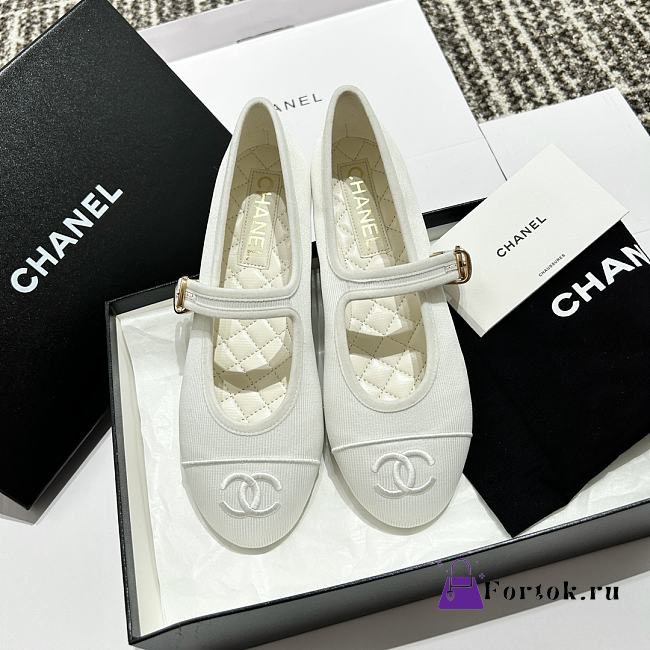 Fortok Chanel 24S Mary Jane Shoes White - 1