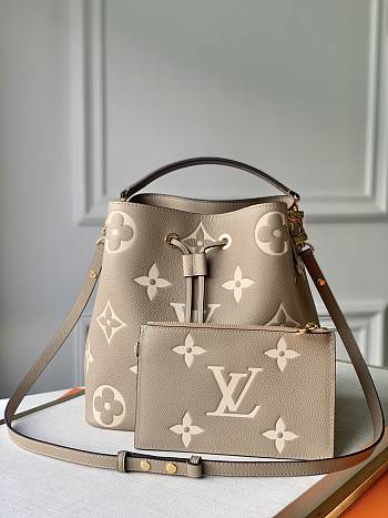 Fortok Louis Vuitton NéoNoé MM Bicolor Bucket Bag M45555 26x26x17.5cm