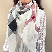 Fortok Burberry Cashmere Plaid Square Scarf White 128x128cm - 1