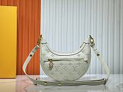 Fortok Louis Vuitton Loop Bag White Monogram Embossed Calfskin M11279 24x22x6cm - 1