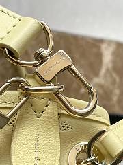 Fortok Louis Vuitton Bundle Bag Yellow Monogram Embossed Calfskin M11283 28x20x11cm - 3