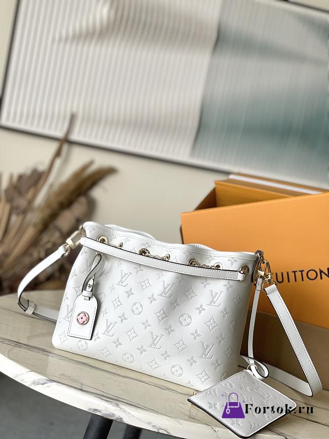 Fortok Louis Vuitton Bundle Bag White Monogram Embossed Calfskin M11283 28x20x11cm - 1