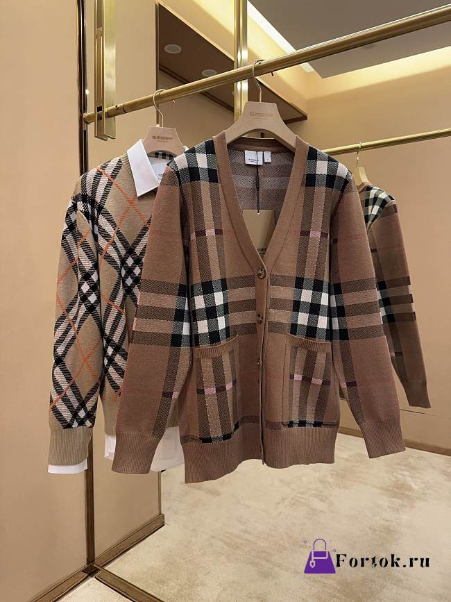 Fortok Burberry Cardigan Brown - 1