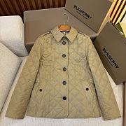 Fortok Burberry Frankby Quilted Jacket in Beige / Black  - 3