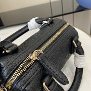 Fortok Gucci GG Emblem Super Mini Top Handle Bag Black 815256 16.5x10x8cm - 3