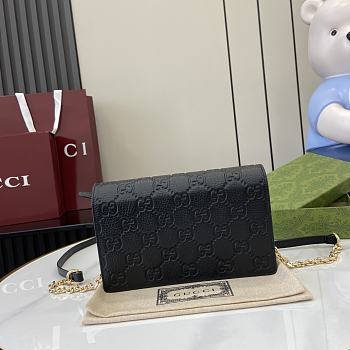 Fortok Gucci GG Emblem Super Mini Shoulder Bag Black 818705 20x12.5x4cm