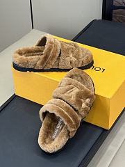 Fortok Louis Vuitton 24 Fur Slippers Brown - 4