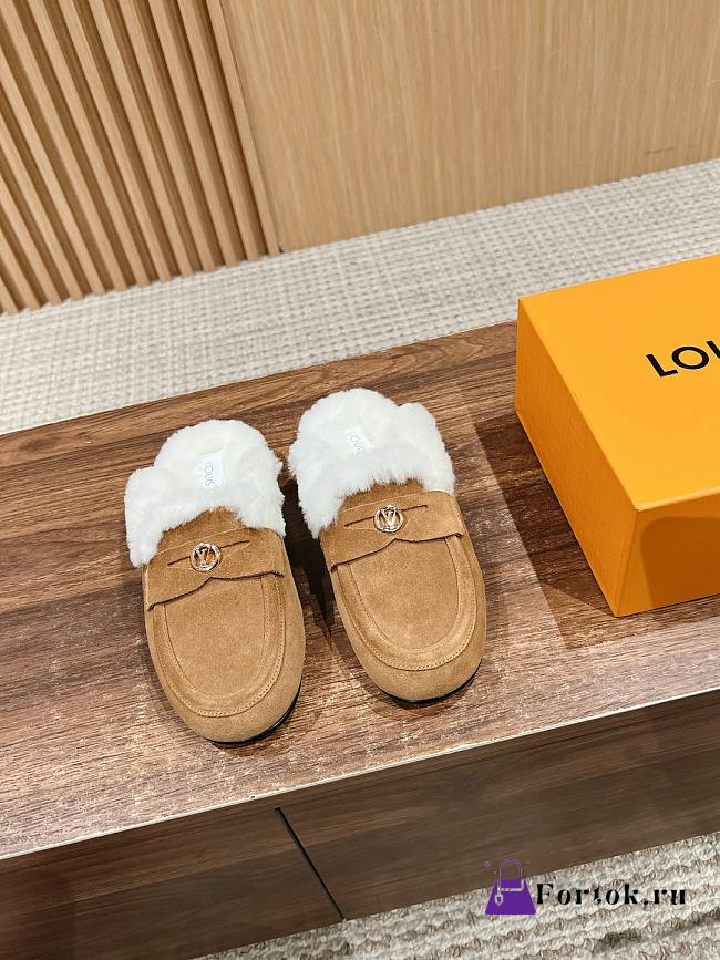 Fortok Louis Vuitton Soho Open Back Loafer Brown - 1