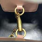 Fortok Valentino Vlogo Garavani Escape Calfskin Shopping Bag Beige 31x25x15cm - 5