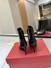 Fortok Valentino Garavani Rockstud Pointed Toe Black Leather Ankle Boot - 4