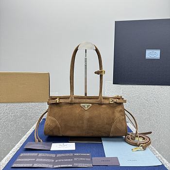 Fortok Prada Medium Suede Handbag Brown 6971 32x15x13cm