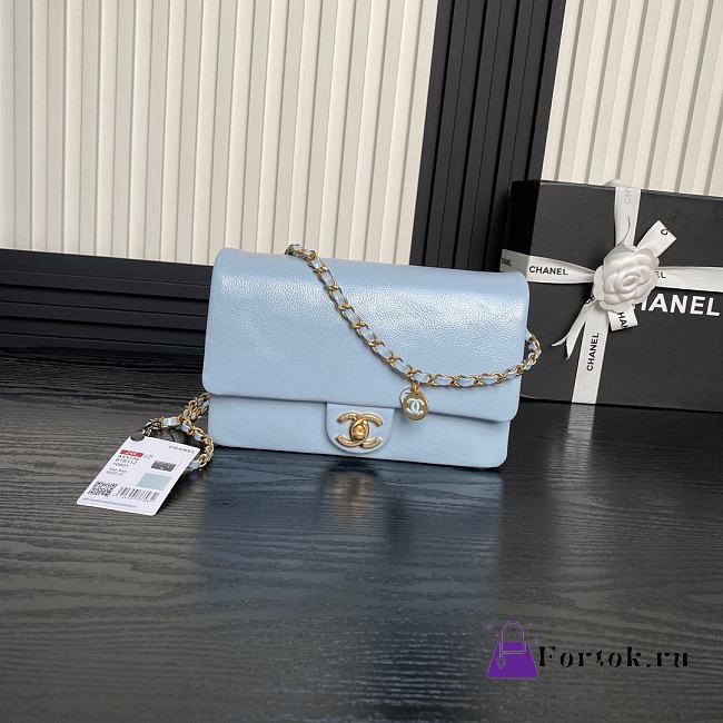 Fortok Chanel 24K Small Flap Bag Grain Shiny Calfskin Blue AS5186 15×23×8cm - 1