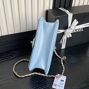 Fortok Chanel 24K Small Flap Bag Grain Shiny Calfskin Blue AS5186 15×23×8cm - 2
