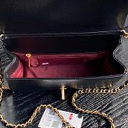 Fortok Chanel 24K Small Flap Bag Grain Shiny Calfskin Black AS5186 15×23×8cm - 2