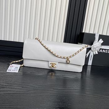 Fortok Chanel 24K Small Flap Bag Grain Shiny Calfskin White AS5182 15.5x32.5x5cm