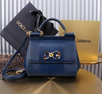 Fortok Dolce & Gabbans Calfskin Sicily Bag With Iguana Print Blue 20cm