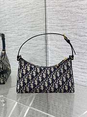 Fortok Dior 30 Montaigne Mini Hobo Shoulder Bag Blue Dior Oblique Jacquard 24x6.5x14cm - 6
