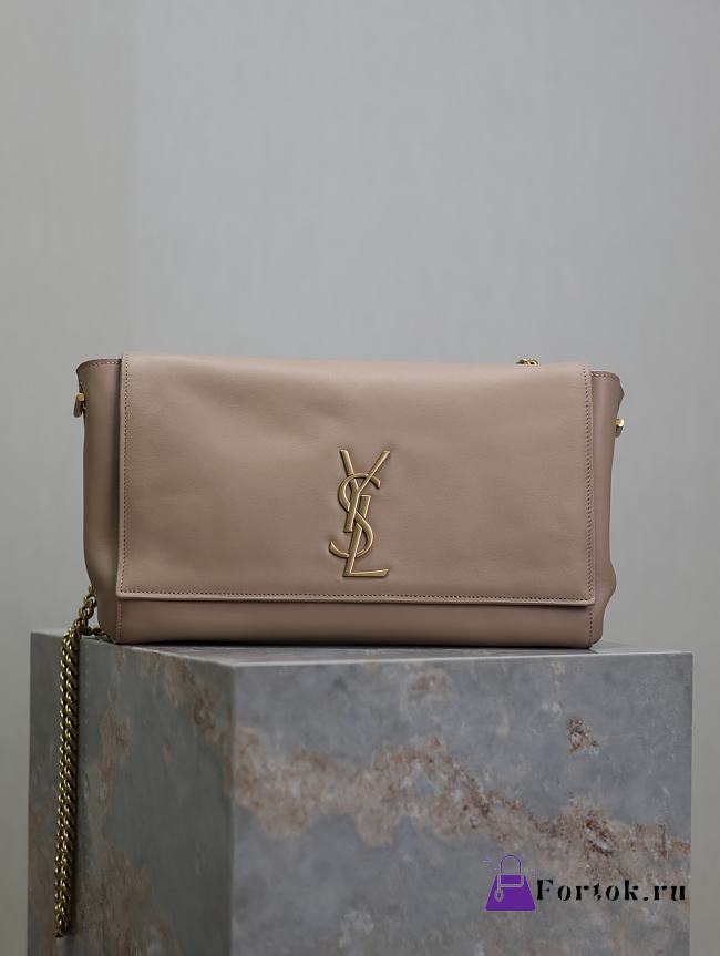 Fortok Saint Laurent Calypso Mini Chain Bag in Cream Grained Leather 24x21x3cm - 1