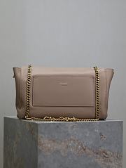 Fortok Saint Laurent Calypso Mini Chain Bag in Cream Grained Leather 24x21x3cm - 3