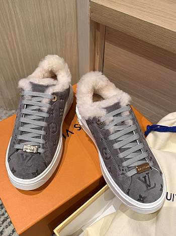 Fortok Louis Vuitton Time Out Trainers Lamb Fur Shearling Sneakers Grey