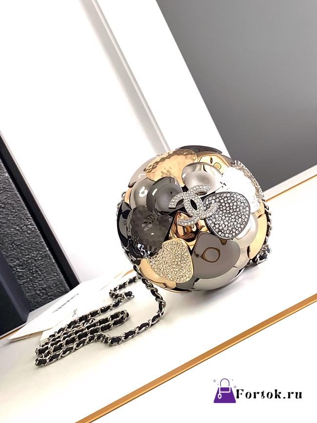 Fortok Chanel Camellia CC Sphere Minaudière Metallic And Crystal Bag - 1