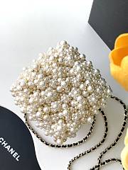 Fortok Chanel Popcorn Minaudiere Resin, Enamel, Imitation Pearls & Gold-Tone Metal White, Black & Light Pink - 5