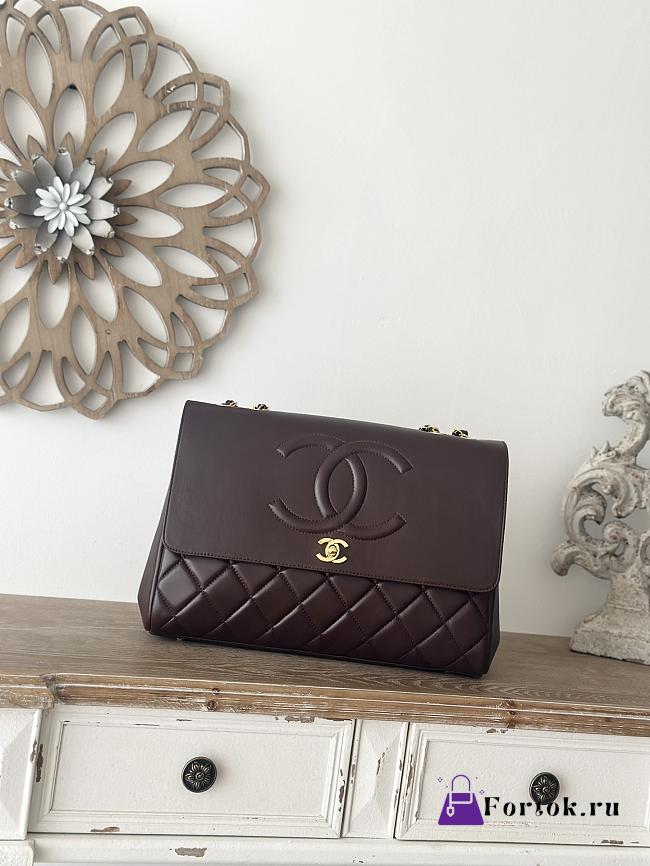 Fortok Chanel Classic Flap Maxi Jumbo CC Chain Shoulder Bag Brown Lambskin 33x11x23cm - 1
