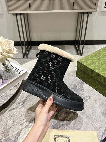 Fortok Gucci Sheepskin Suede Snow Boots Black 