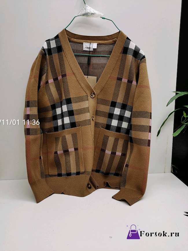 Fortok Burberry Cardigan Light Beige - 1