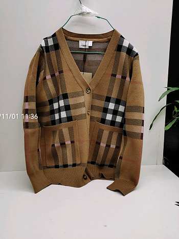 Fortok Burberry Cardigan Light Beige