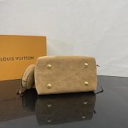 Fortok Louis Vuitton Bella Bag Beige Suede Leather M11839 19x22x14cm - 3