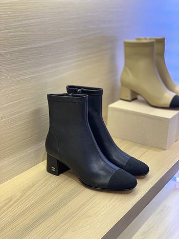 Fortok Chanel Black Leather Ankle Boots