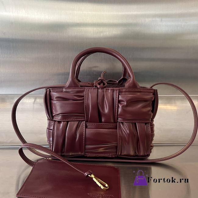 Fortok Bottega Veneta Arco Tote Bag Burgundy 729029 20x13x7cm - 1