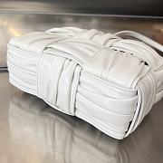 Fortok Bottega Veneta Arco Tote Bag White 729029 20x13x7cm - 6