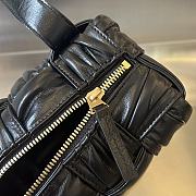 Fortok Bottega Veneta Small Cassette Bag Black 736233 23x10.5x10cm - 4
