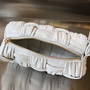 Fortok Bottega Veneta Small Cassette Bag White 736233 23x10.5x10cm - 5